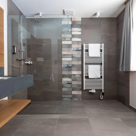 Hotel Seespitz Superior - Adults Only